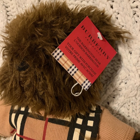 Burberry Check Sweater Teddy Bear Still Has Tag - Picture 2 of 16
